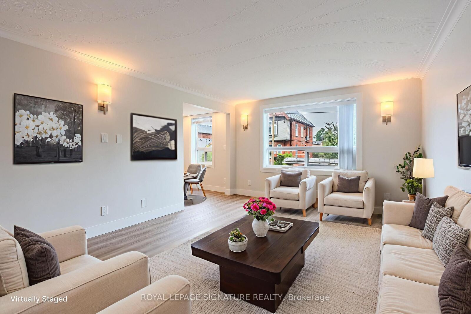 Property Photo: 1 Hassard Avenue 3 ON M4K 3N3