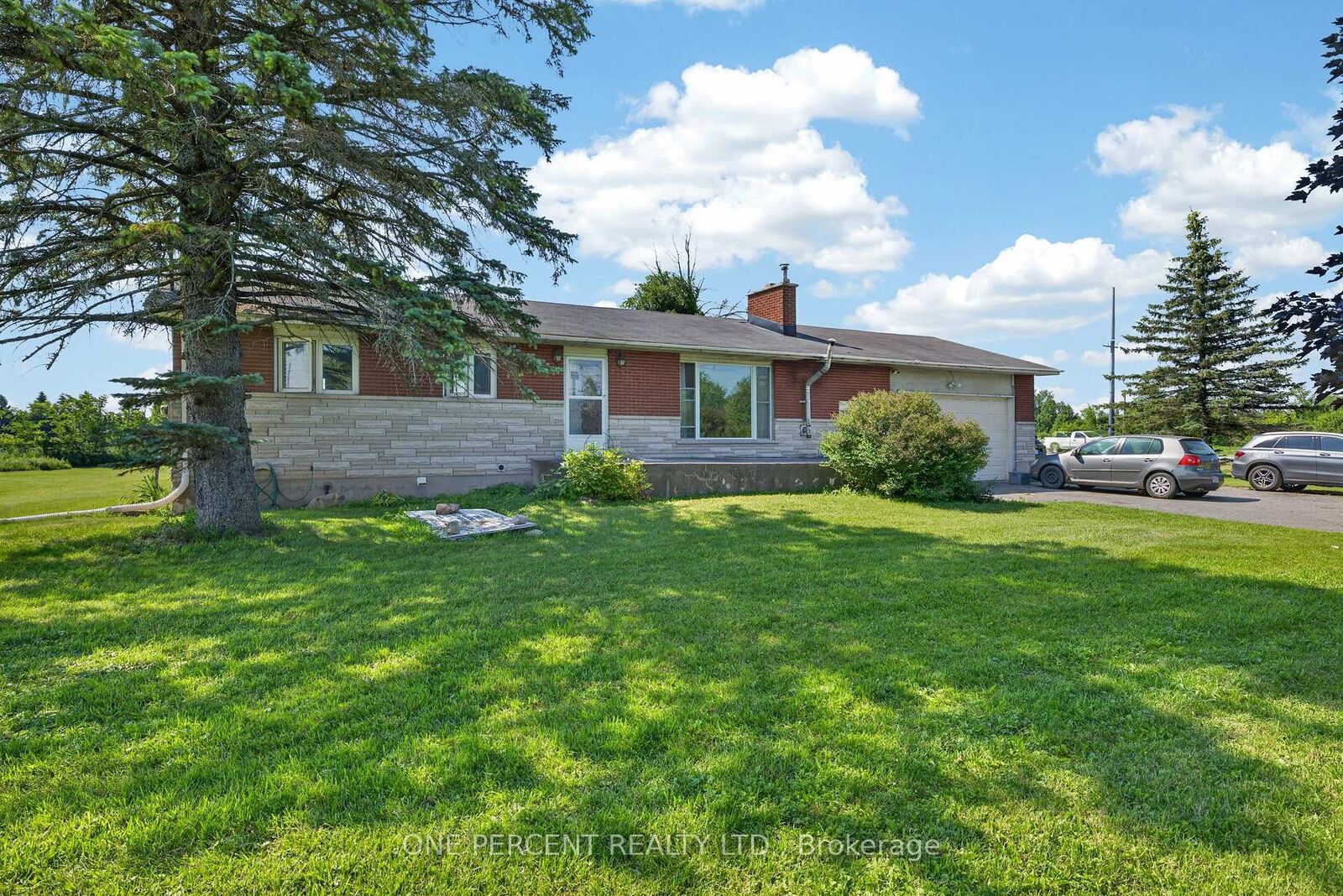 Property Photo: 5395 Barnsdale Road ON K0A 2Z0