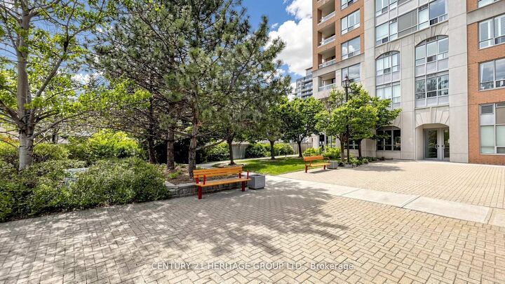 9 Northern Heights Drive 707 — photo 1