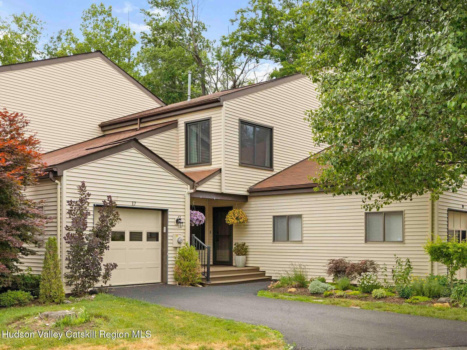 Property Photo: 17 Knolls NY 12498