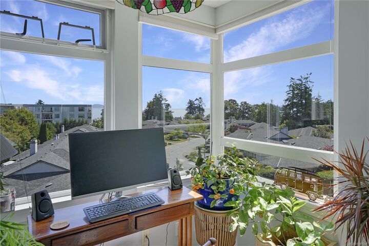 5110 Cordova Bay Rd #408 — photo 1