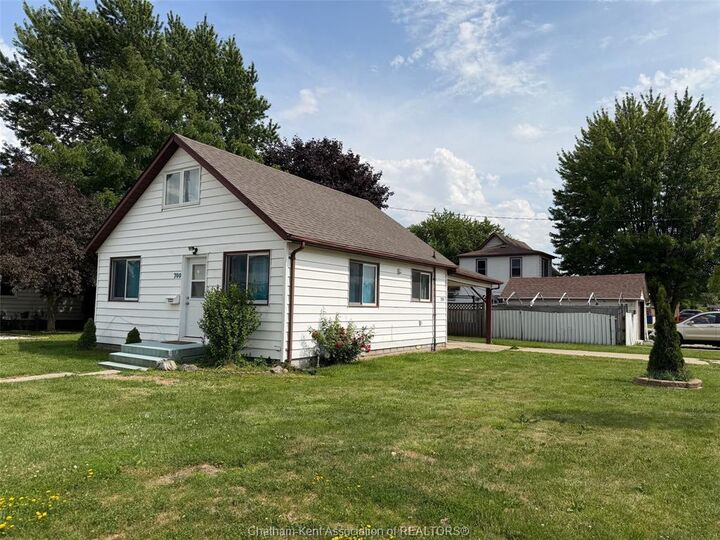 700 Wallace Street — photo 1