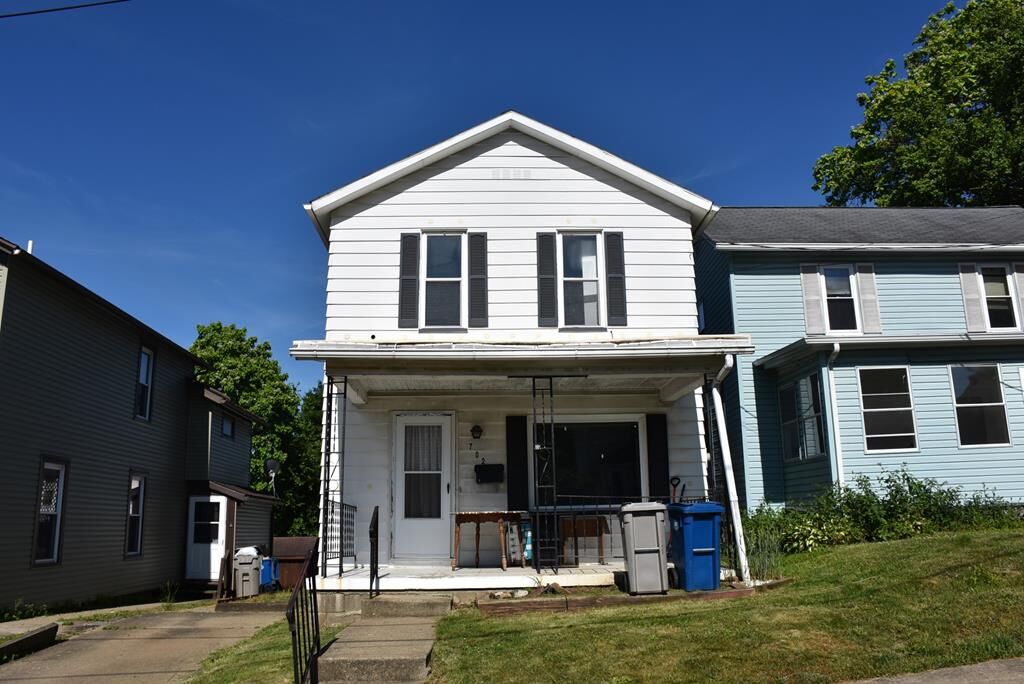 Property Photo:  702 N. Grant Street  PA 16335 