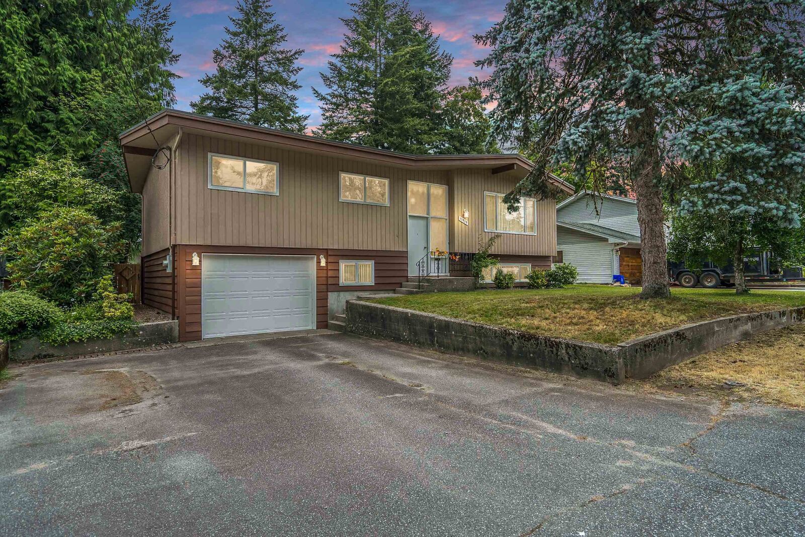 Property Photo:  11939 Hall Street  BC V2X 5L9 