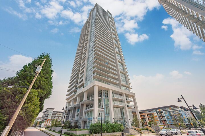 657 Whiting Way 1201 — photo 1
