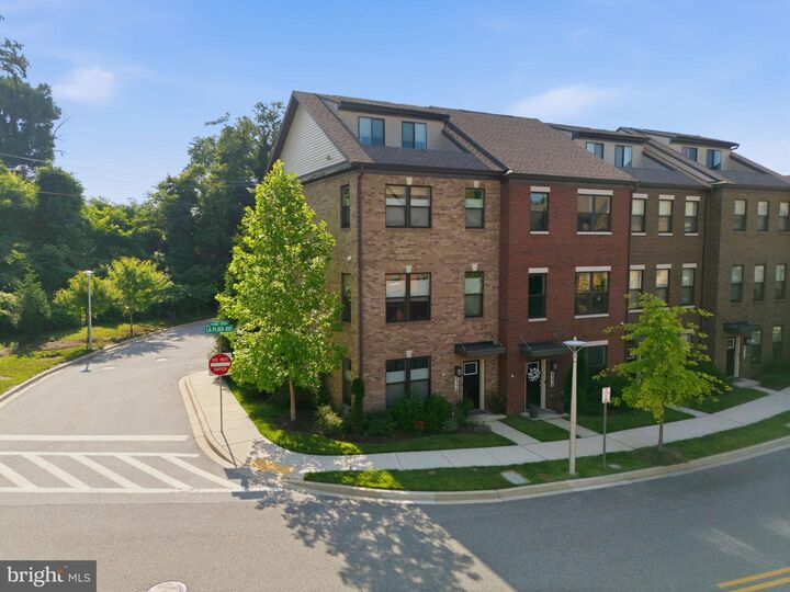 Property Photo: 4336 Laplata Avenue MD 21211