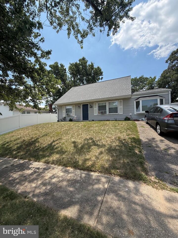 Property Photo:  1931 Foxhound Court  MD 21144 