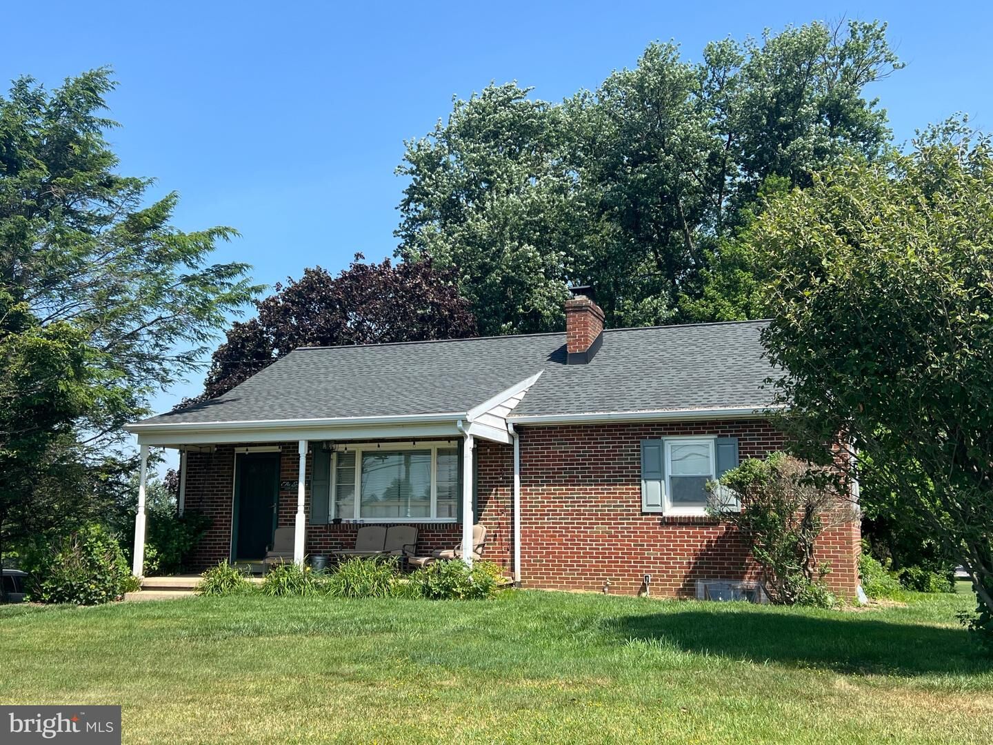 Property Photo: 1605 Lime Valley Road PA 17579