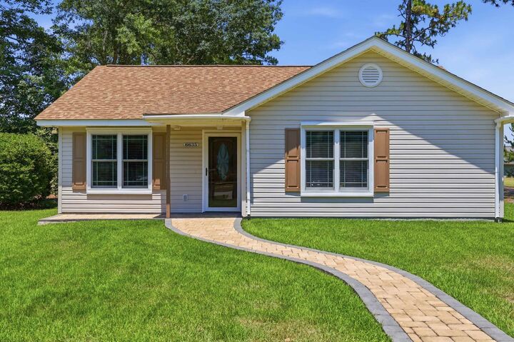 Property Photo:  6635 E Sweetbriar Trail  SC 29588 
