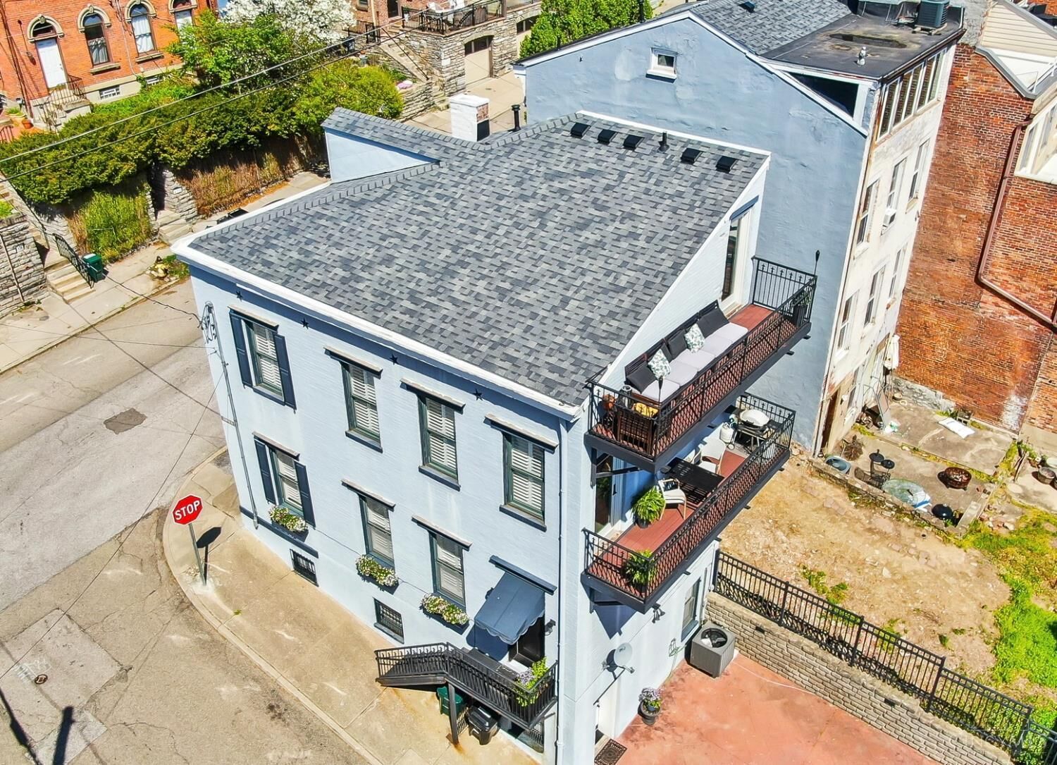 Property Photo: 435 Milton Street OH 45202