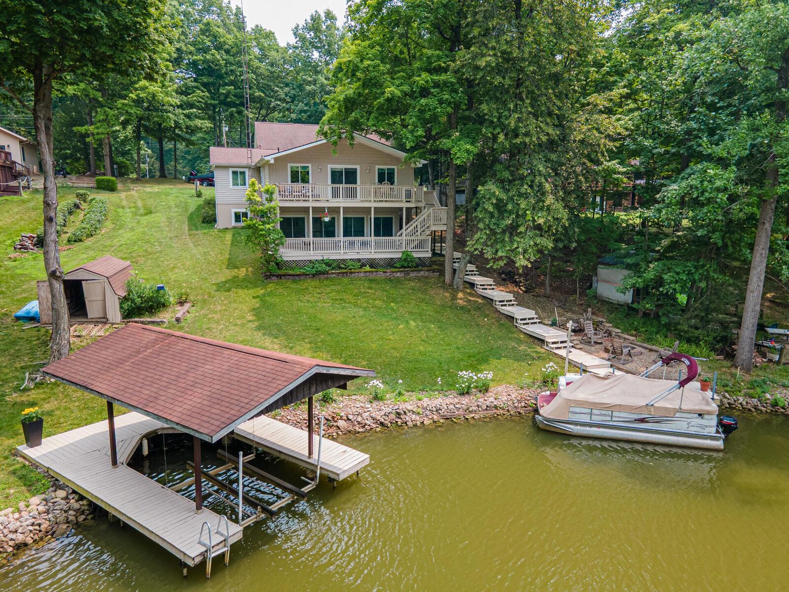 Property Photo: 7326 State Route 19 OH 43338