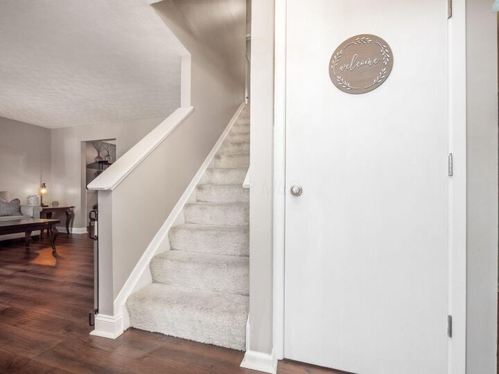 Property Photo: 8748 Winnetka Court OH 43065
