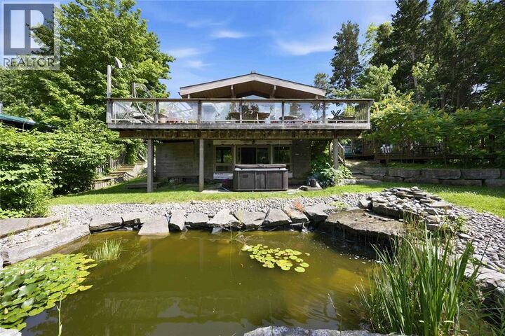 5496 Huronview Avenue — photo 1