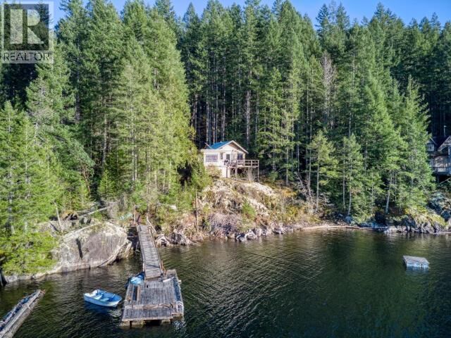 9302 Powell Lake — photo 1