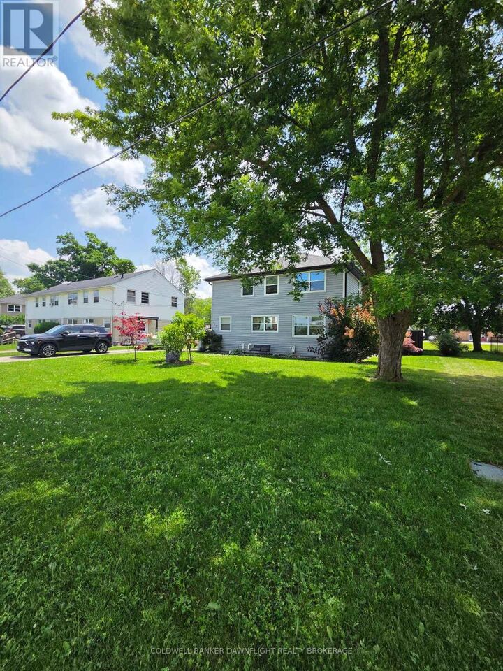 Property Photo:  115 Columbia Drive  ON N0M 1Y0 