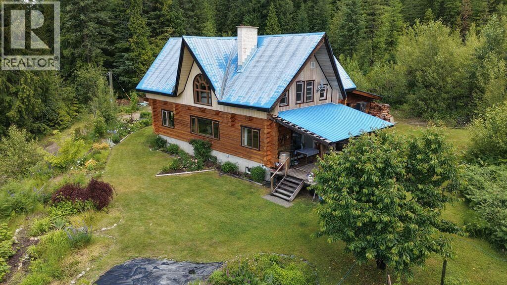 Property Photo: 8470 Red Mountain Road BC V0G 1S0