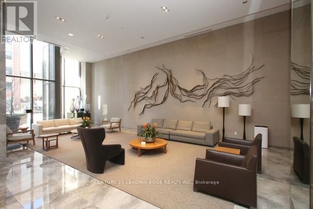 Property Photo:  1 Bedford Road 815  ON M5R 2B5 