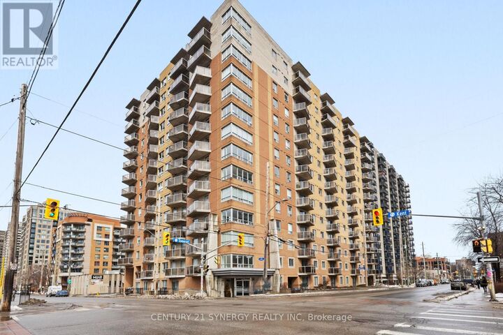 Property Photo:  429 Somerset Street West Ph13  ON K2P 2P5 