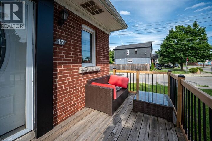 Property Photo: 47 Brucedale Avenue East ON L9A 1N1