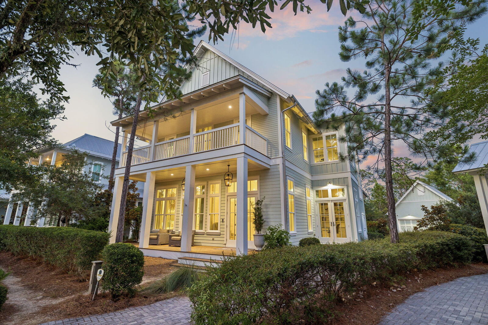 Property Photo:  514 E Royal Fern Way  FL 32459 
