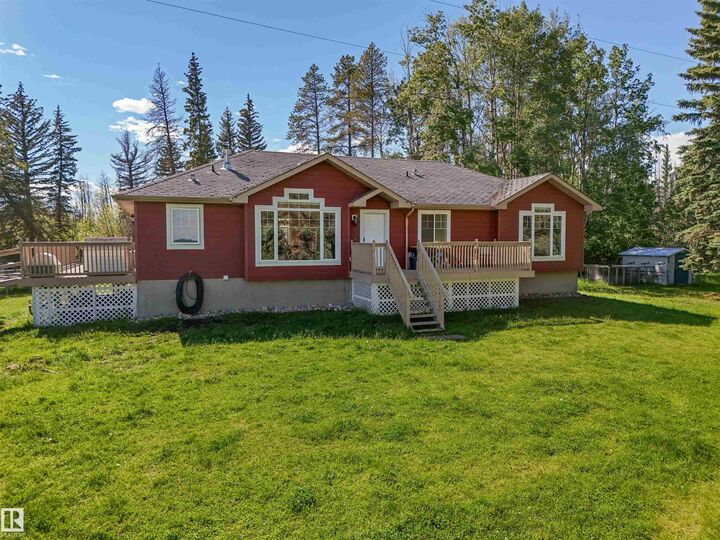 Property Photo:  7017 Twp Road 514  AB T0E 2H0 