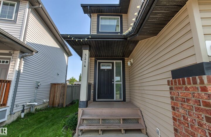 Property Photo: 3214 22A Avenue NW AB T6T 0K6