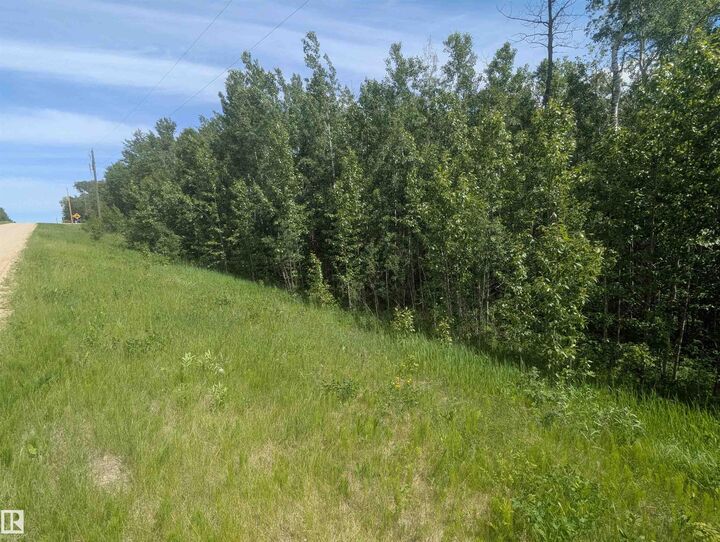 Property Photo:  56110 Rge Road 13 38  AB T0V 1N0 
