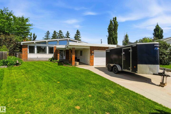 Property Photo: 13121 122 Street NW AB T5L 0G2