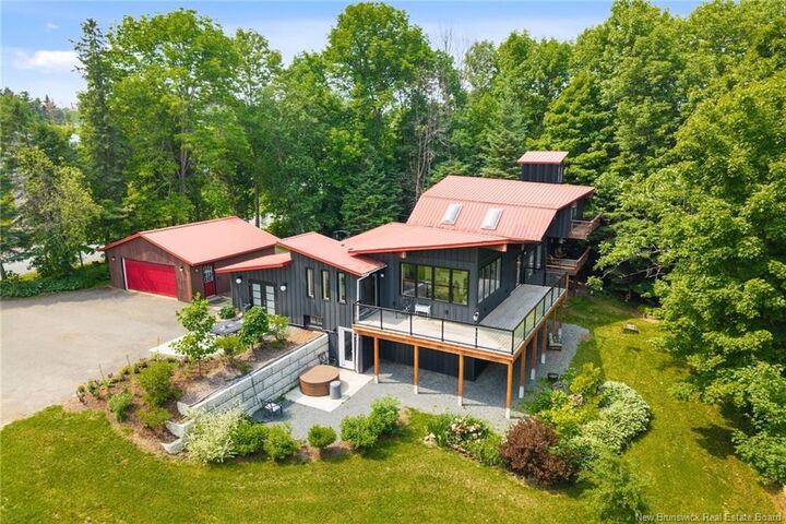 Property Photo:  329 Riverview Drive  NB E7L 3N1 