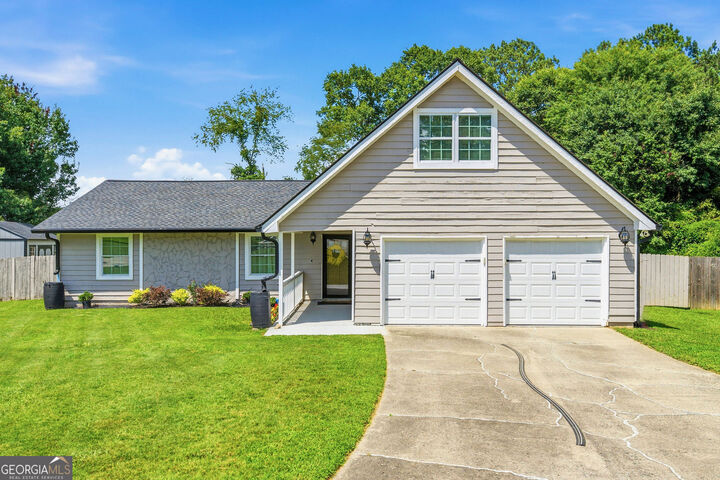 Property Photo:  229 Deerfield Drive  GA 30238 