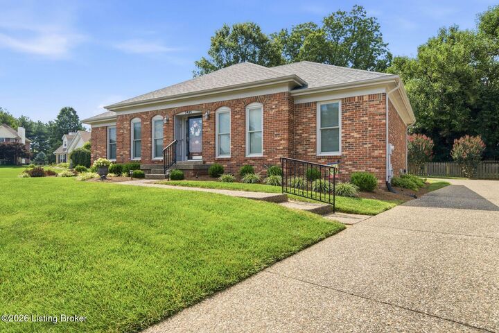Property Photo:  3425 Westwood Farms Dr  KY 40220 