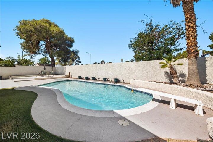Property Photo:  7205 Fenway Avenue  NV 89147 