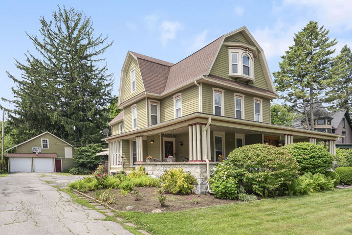 Property Photo:  1406 Indiana Avenue  IN 46350 