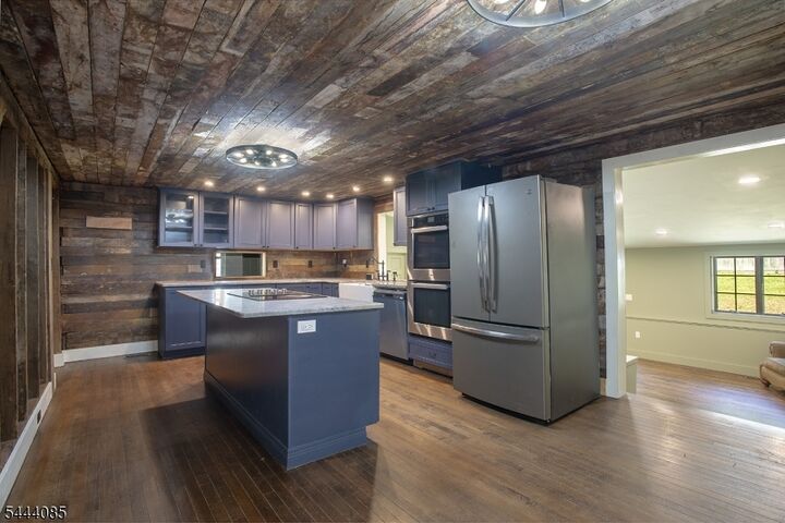 Property Photo: 79 Lake Wallkill Rd NJ 07461