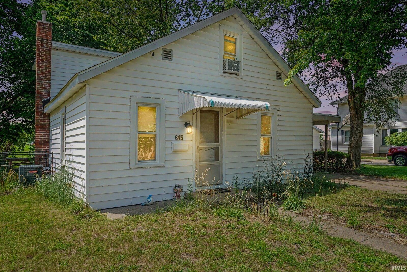 Property Photo:  615 N Riverside Boulevard  IN 46528 