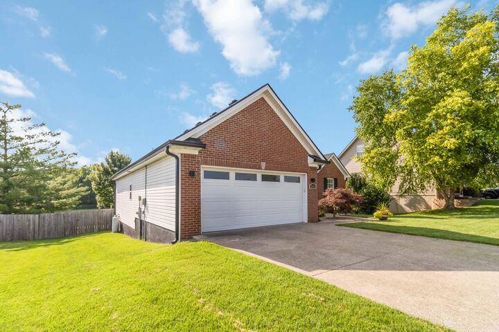 Property Photo:  201 Nelson Park  KY 40356 