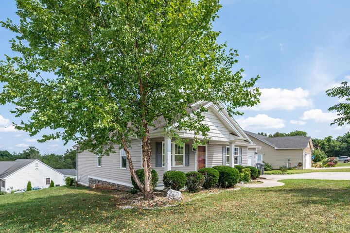 Property Photo: 1583 Link Road VA 24523