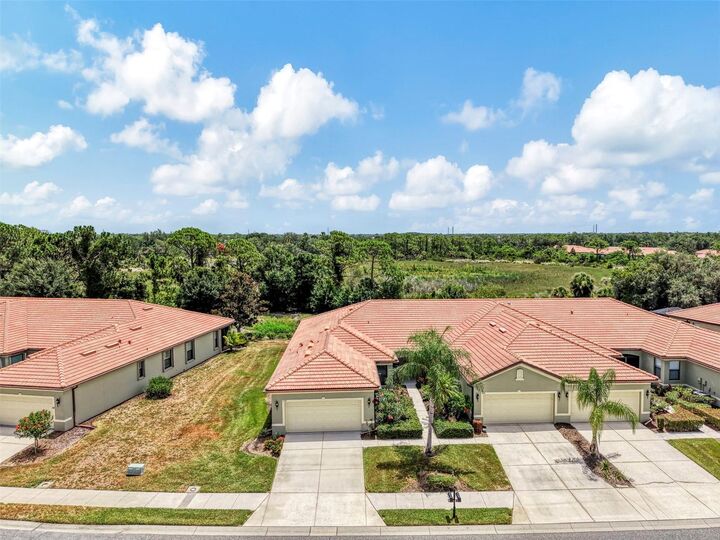 Property Photo:  11150 Batello Drive  FL 34292 