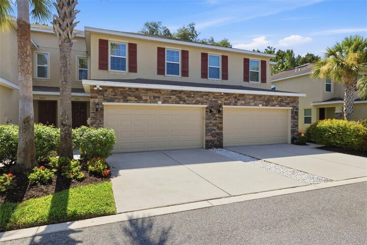 Property Photo:  13121 Canopy Creek Drive  FL 33625 