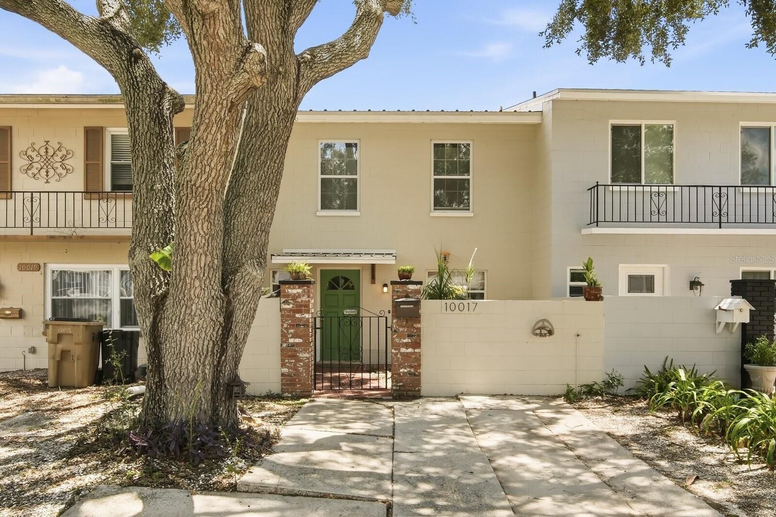 Property Photo:  10017 N 52nd Street  FL 33617 