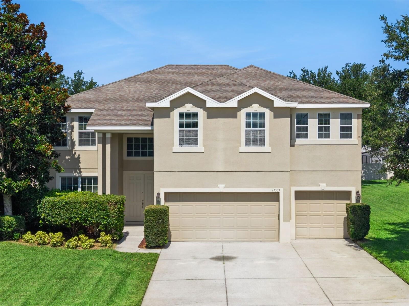Property Photo:  11531 Arbor Gate Drive  FL 34711 