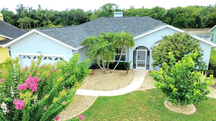 Property Photo:  6734 60th Street Circle E  FL 34221 