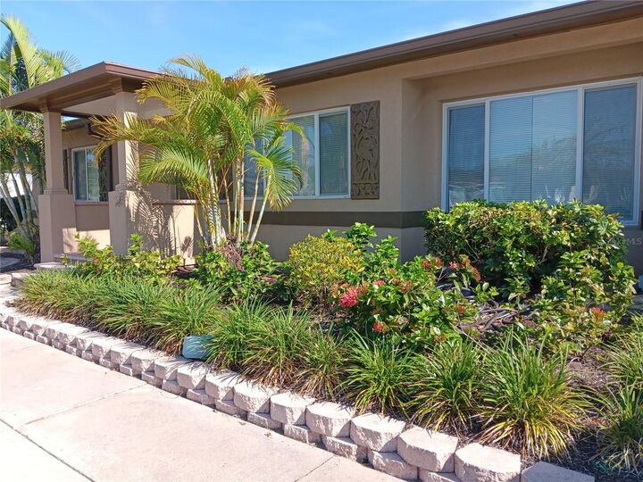Property Photo: 4864 Lake Charles Drive N FL 33709