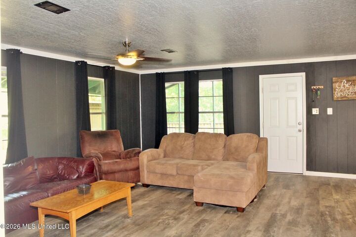 Property Photo:  109 Hickory Lane  MS 39452 