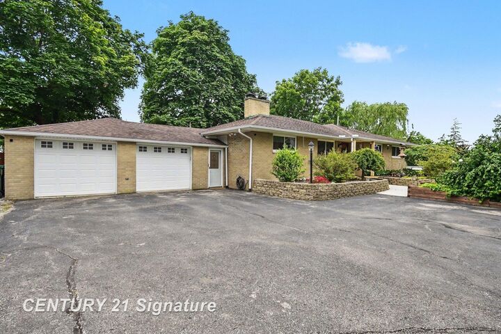 Property Photo:  772 Midland Road  MI 48706 