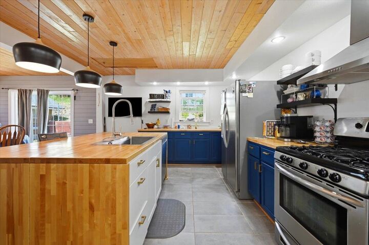 Property Photo:  714 Houston Avenue  SD 57754 