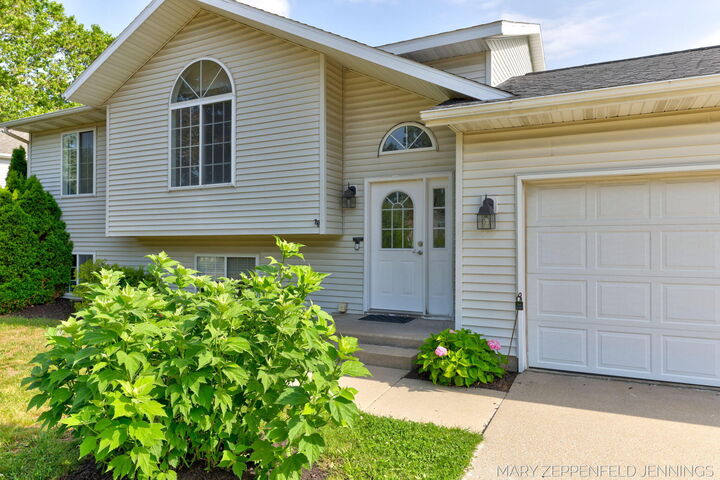 Property Photo: 489 Sunmeadow Drive SE MI 49508