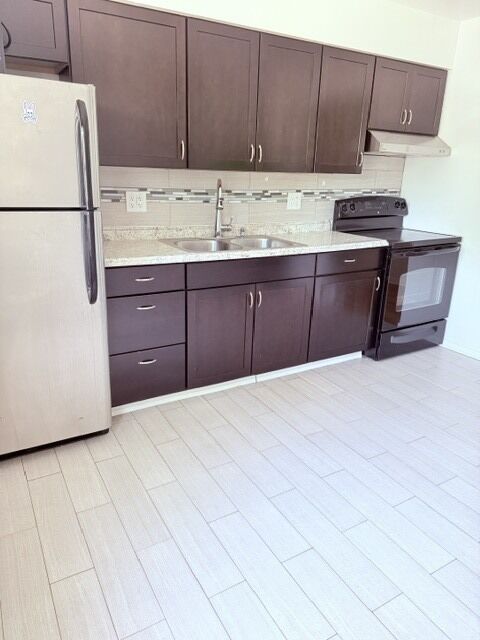 Property Photo:  4851 Greenleaf Street 11  IL 60077 