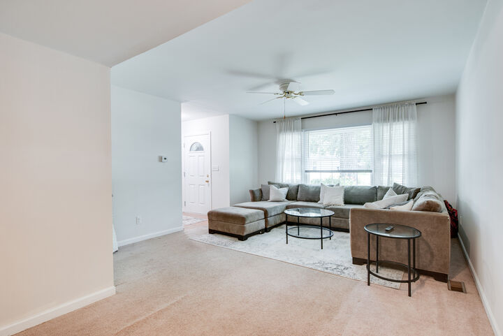 Property Photo:  46 Briarcliff Road  IL 60538 