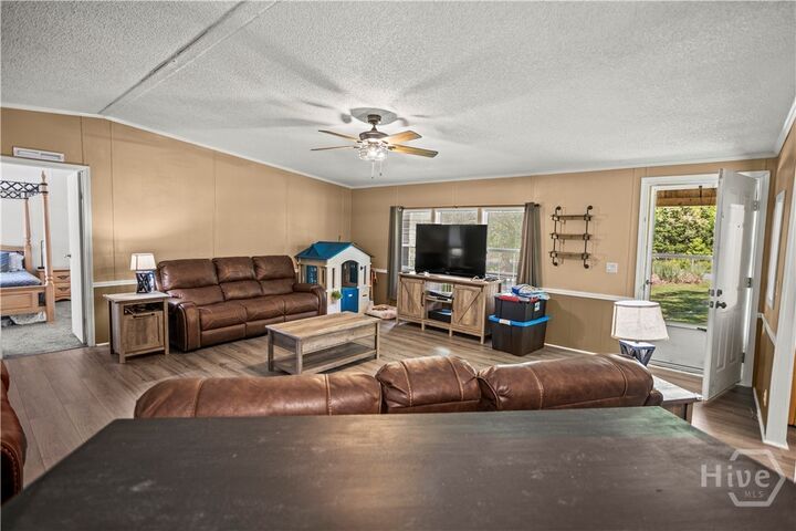 Property Photo: 68 NE Levy A Ray Road GA 31316